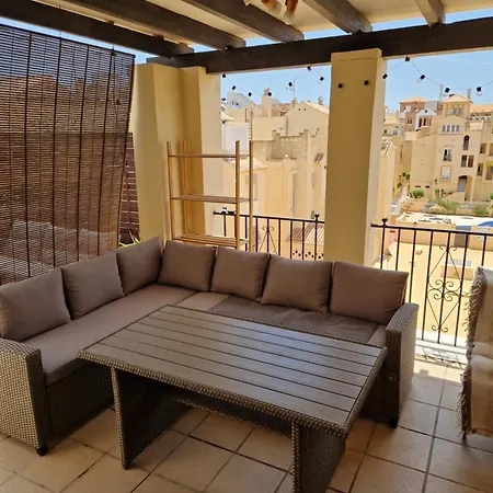 Apartamento ático En La Playa Roquetas de Mar
